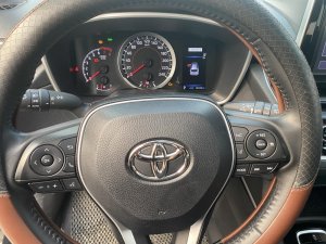 Toyota Corolla Cross 2021 - Máy móc keo chỉ zin từng con ốc