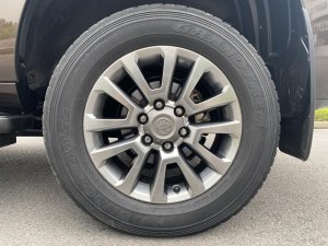 Toyota Land Cruiser Prado 2019 - Đẹp không có chiếc thứ 2 trên thị trường