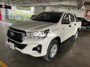 Toyota Hilux Bán xe bán tải   E2.4 AT , 2019 trắng 2019 - Bán xe bán tải toyota hilux E2.4 AT , 2019 trắng