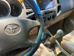 Toyota Fortuner 2010 - Máy dầu, số sàn