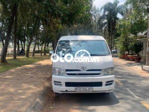 Toyota Hiace cần đổi việc nên ra đi   6 chỗ máy dầu. 2005 - cần đổi việc nên ra đi hiace van 6 chỗ máy dầu.