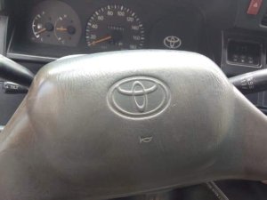 Toyota Hiace 2004 - Cần bán gấp, giá chỉ 52 triệu