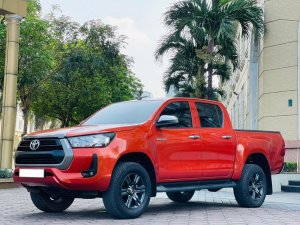 Toyota Hilux 2021 - Toyota Hilux 2021 số tự động