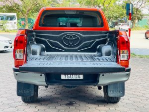 Toyota Hilux 2021 - Toyota Hilux 2021 số tự động