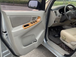 Toyota Innova 2010 - Giá chào bán 285 triệu