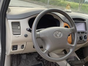 Toyota Innova 2010 - Giá chào bán 285 triệu