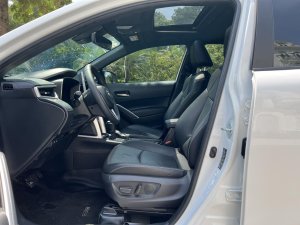Toyota Corolla Cross 2021 - 1 chủ,màu trắng Ngọc trai,odo 1,9v km.