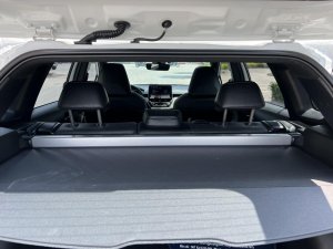 Toyota Corolla Cross 2021 - 1 chủ,màu trắng Ngọc trai,odo 1,9v km.