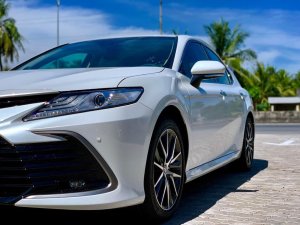 Toyota Camry 2023 - Biểu tượng cho sự thành công và đẳng cấp