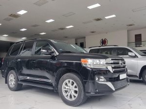 Toyota Land Cruiser 2015 - Xuất Mỹ, màu đen, model 2016, tên cá nhân