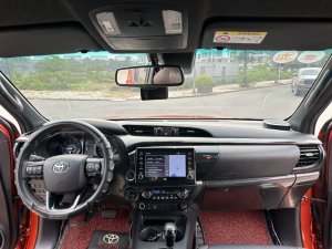 Toyota Hilux 2021 - Xe đi ít, rất giữ gìn
