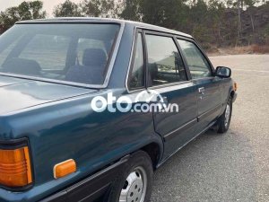 Toyota Camry   1985 - Toyota Camry