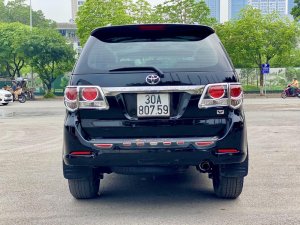 Toyota Fortuner 2015 - Màu đen, biển Hà Nội