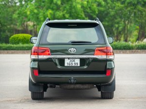 Toyota Land Cruiser 2016 - Màu xanh