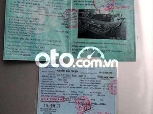 Toyota Corona Còn thương lượng 1983 - Còn thương lượng