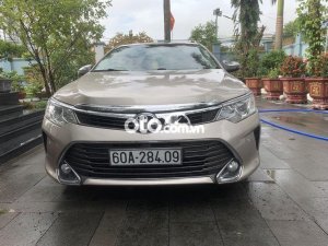 Toyota Camry Bán xe  2.0E 2016 xe gia đình đi còn rất mới 2016 - Bán xe Camry 2.0E 2016 xe gia đình đi còn rất mới