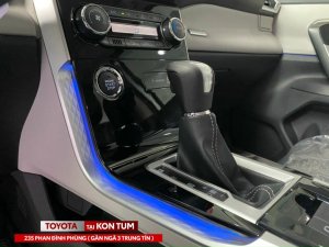 Toyota Veloz Cross 2023 - Giảm 70% trước bạ - Tặng 1 năm bảo hiểm thân vỏ