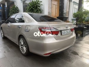 Toyota Camry Bán xe  2.0E 2016 xe gia đình đi còn rất mới 2016 - Bán xe Camry 2.0E 2016 xe gia đình đi còn rất mới