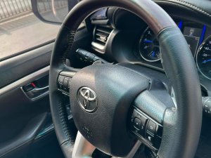 Toyota Fortuner 2019 - Chính chủ bán xe Fortuner 7 chỗ đời 2019
