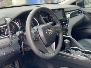 Toyota Camry 2022 - Hỗ trợ ngân hàng 70% giá trị xe