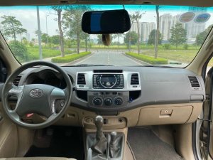 Toyota Hilux 2013 - Giá chỉ 425 triệu