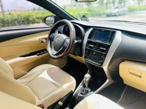 Toyota Yaris 2019 - Màu đỏ, nội thất kem