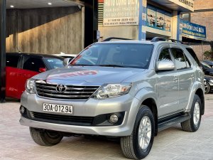 Toyota Fortuner 2013 - Xe đẹp xuất sắc, full lịch sử xe, hỗ trợ trả góp 70% giá trị xe