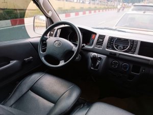 Toyota Hiace 2011 - Máy xăng, số sàn 16 chỗ