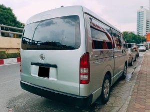 Toyota Hiace 2011 - Máy xăng, số sàn 16 chỗ