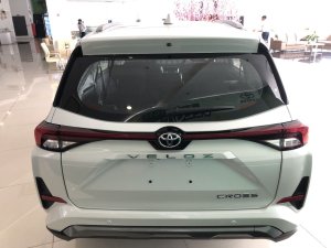 Toyota Veloz Cross 2023 - Khuyến mãi cực hấp dẫn tháng 6