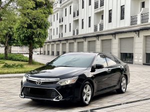 Toyota Camry 2016 - Xe đẹp, giá tốt 1 chủ từ đầu biển thành phố, hỗ trợ trả góp 70% giá trị xe