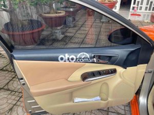 Toyota Camry bán  2016 2.0 xe nguyên bản 2016 - bán camry 2016 2.0 xe nguyên bản