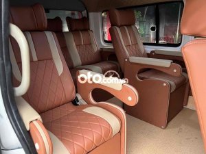 Toyota Hiace  limousin 11 chỗ máy dầu 2008 - toyota limousin 11 chỗ máy dầu