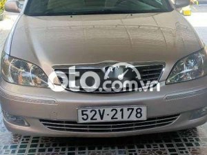 Toyota Camry Cần bán  2002 số sàn 2002 - Cần bán camry 2002 số sàn