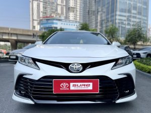 Toyota Camry 2021 - Đăng ký 2022 - lăn bánh 5000 km