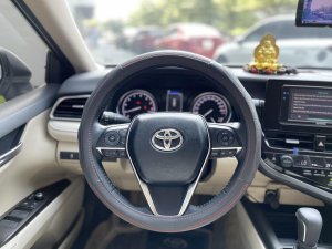 Toyota Camry 2021 - Đăng ký 2022 - lăn bánh 5000 km