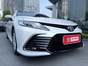 Toyota Camry 2021 - Đăng ký 2022 - lăn bánh 5000 km