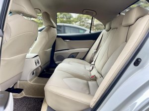 Toyota Camry 2021 - Đăng ký 2022 - lăn bánh 5000 km