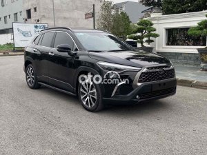 Toyota Corolla Cross cross đen mạnh mễ 2021 - cross đen mạnh mễ