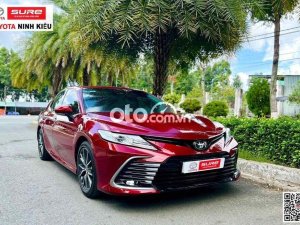 Toyota Camry   2.0Q Giảm Sốc 60Tr 2022 - Toyota Camry 2.0Q Giảm Sốc 60Tr