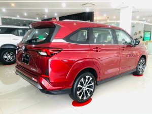 Toyota Veloz Cross 2023 - tặng bảo hiểm vật chất, hỗ trợ 50% thuế trước bạ
