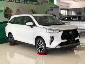 Toyota Veloz Cross 2023 - tặng bảo hiểm vật chất, hỗ trợ 50% thuế trước bạ