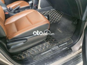 Toyota Innova  2.0V ODO 45000km 2016 - Innova 2.0V ODO 45000km