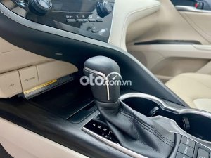 Toyota Camry  2.5Q 2022 xe siêu lướt biển HCM một chủ 2022 - Camry 2.5Q 2022 xe siêu lướt biển HCM một chủ