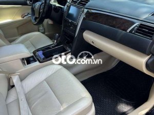 Toyota Camry Bán  như mới 2015 - Bán camry như mới