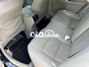 Toyota Camry Bán  như mới 2015 - Bán camry như mới