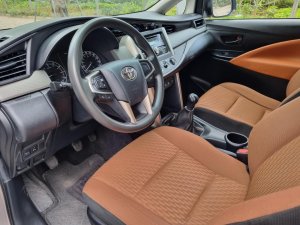 Toyota Innova 2020 - Biển phố, xe đẹp, giá rẻ