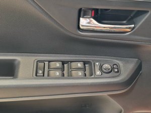 Toyota 2023 - Sẵn cả 2 phiên bản, liên hệ Hotline tư vấn 24/7