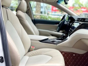 Toyota Camry 2021 - Biển HN 1 chủ từ đầu