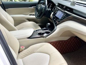 Toyota Camry 2021 - Biển HN 1 chủ từ đầu
